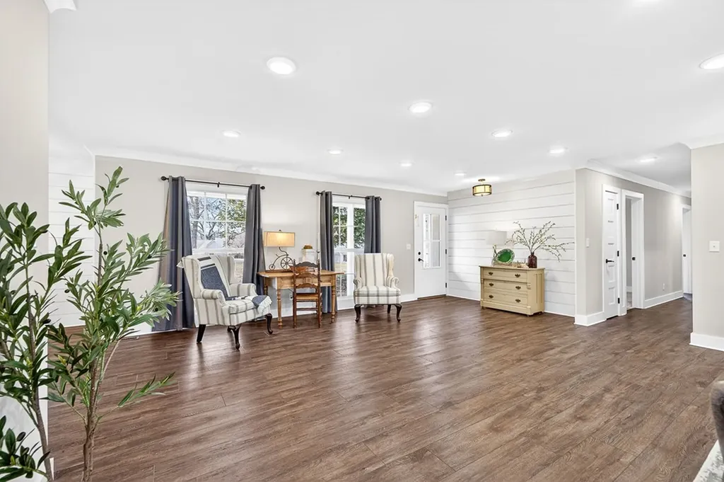 772 West Oak Drive Cookeville TN 38501