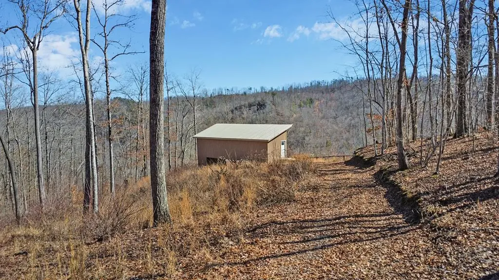 1291 Buck Lane Crawford TN 38554