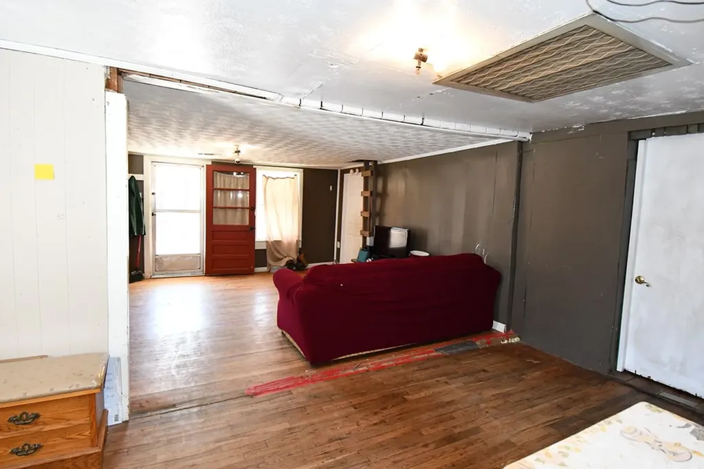 397 I B Maynard Spencer TN 38585