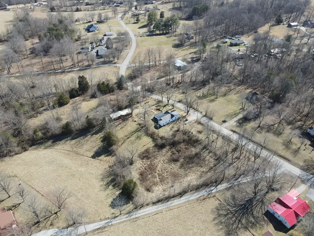 397 I B Maynard Spencer TN 38585