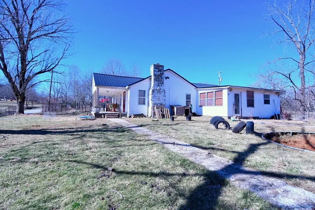 397 I B Maynard Spencer TN 38585