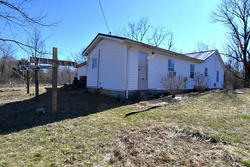 397 I B Maynard Spencer TN 38585