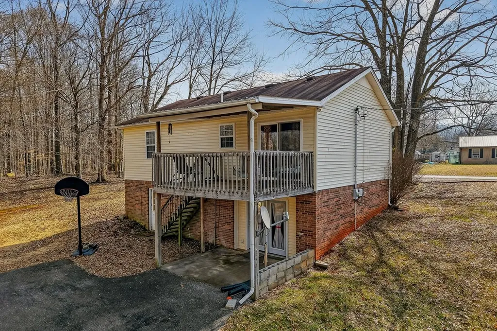 3604 Bartlett Drive Cookeville TN 38501