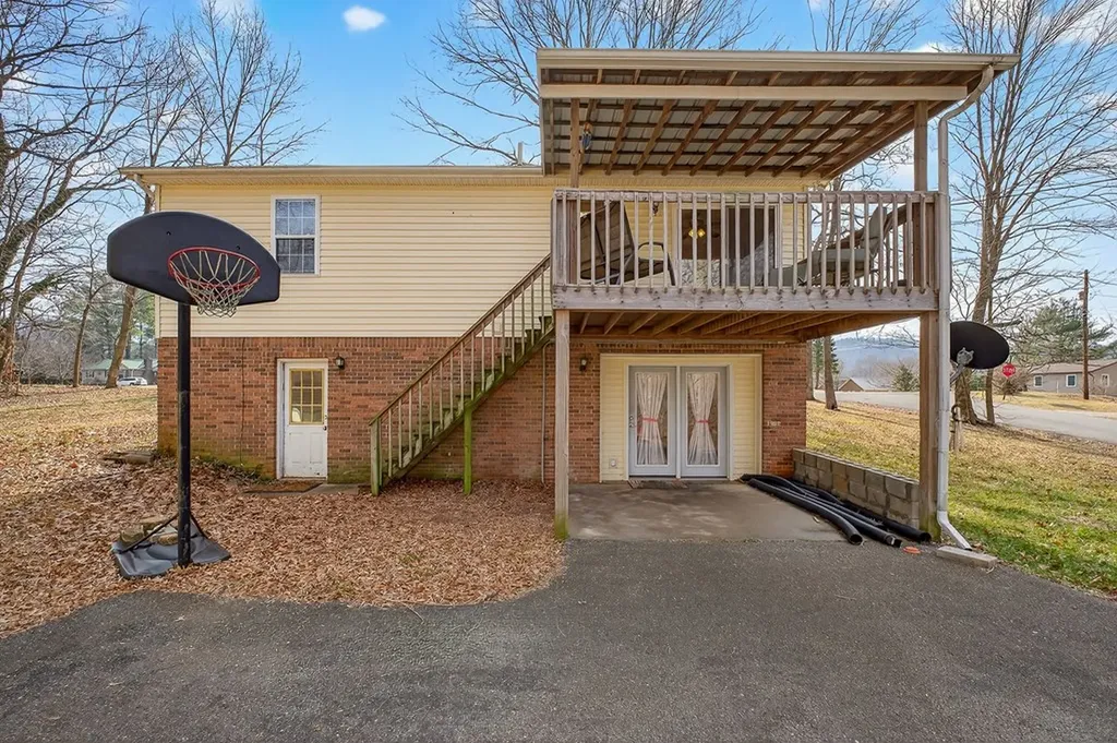 3604 Bartlett Drive Cookeville TN 38501