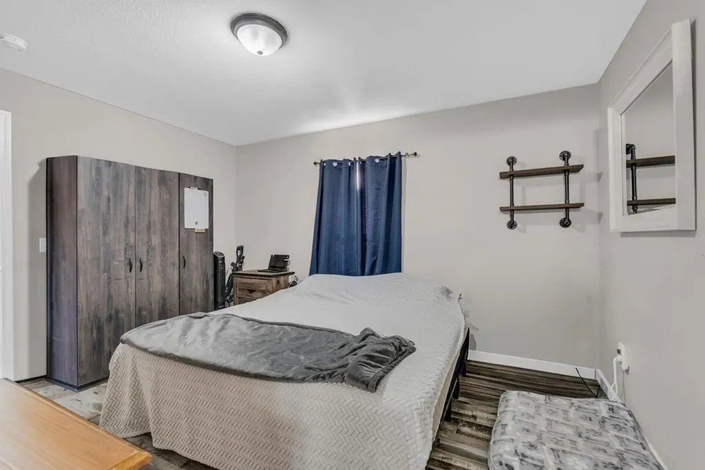 42 E Fuller Crossville TN 38555