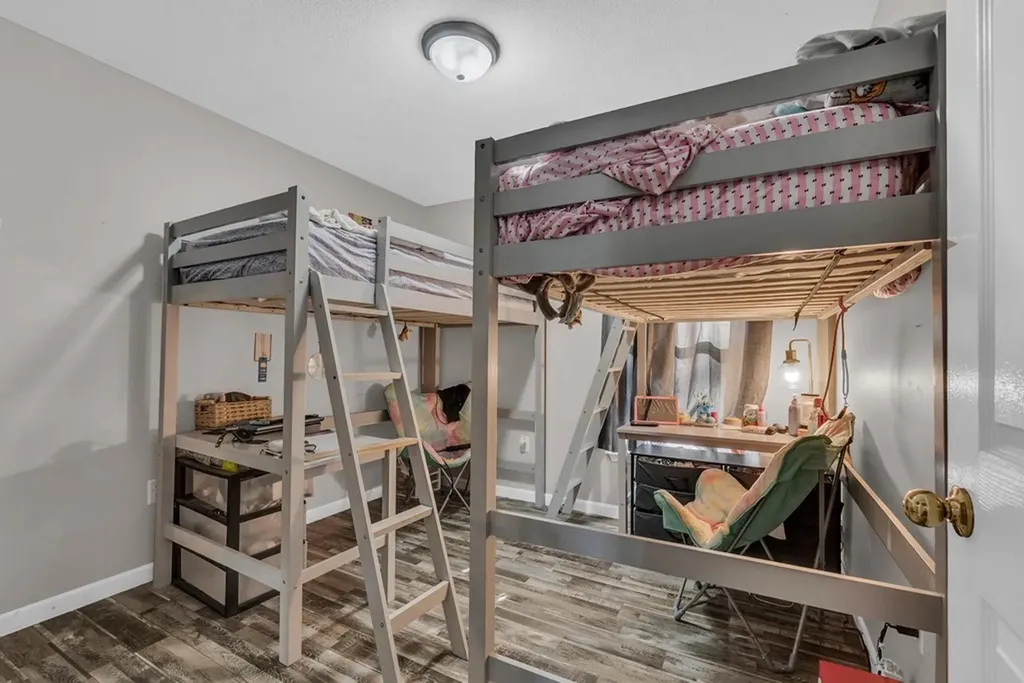 42 E Fuller Crossville TN 38555