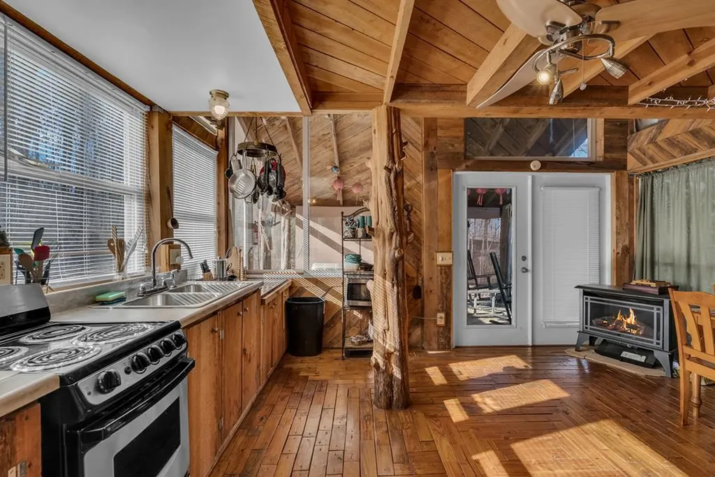 107 Burchette Drive Crossville TN 38572