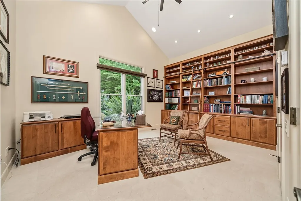 61 Bluff View Court Crossville TN 38558