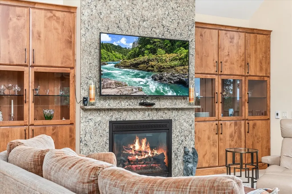 61 Bluff View Court Crossville TN 38558