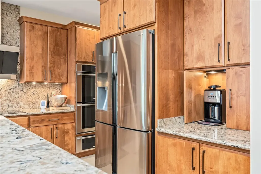 61 Bluff View Court Crossville TN 38558