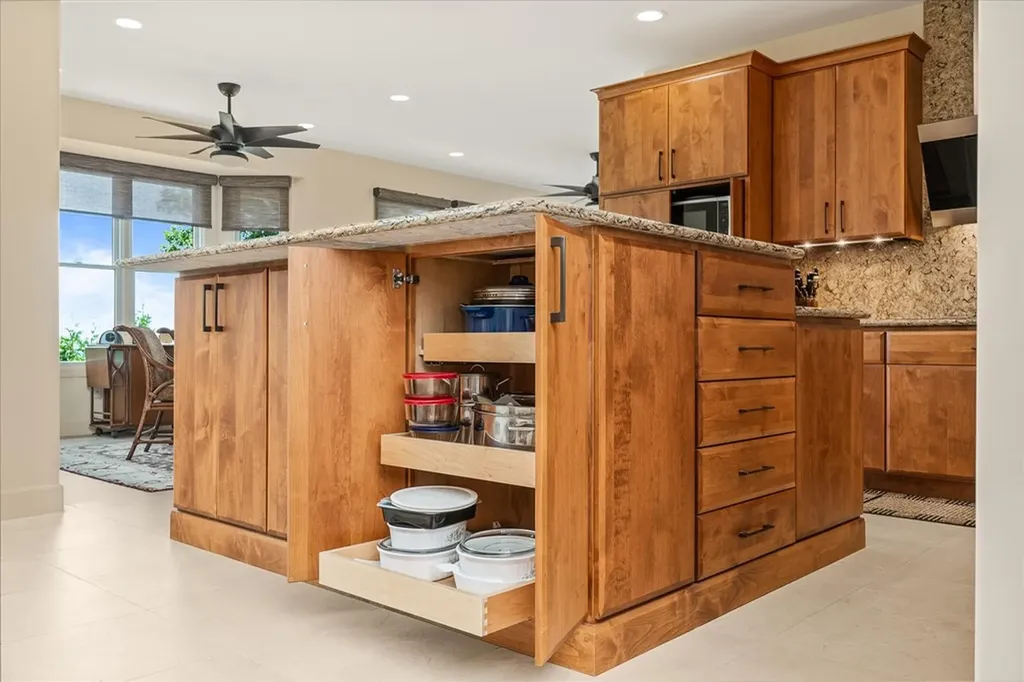 61 Bluff View Court Crossville TN 38558