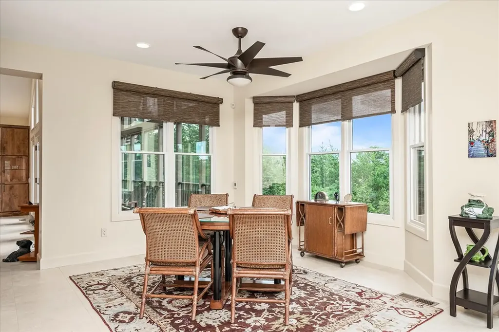 61 Bluff View Court Crossville TN 38558