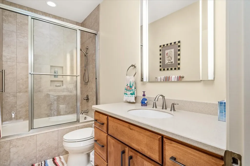 61 Bluff View Court Crossville TN 38558