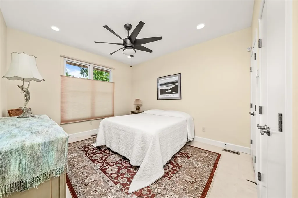 61 Bluff View Court Crossville TN 38558