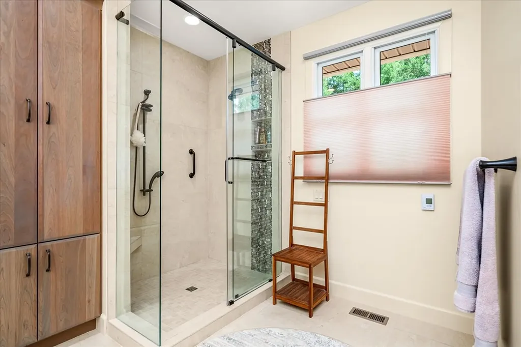 61 Bluff View Court Crossville TN 38558