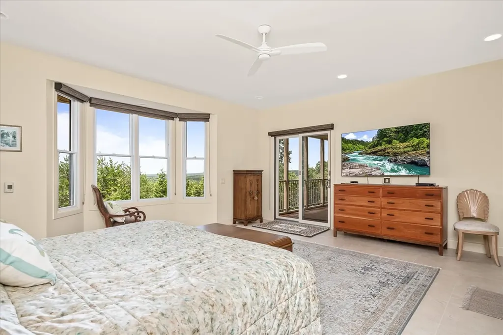 61 Bluff View Court Crossville TN 38558