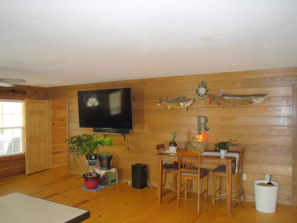 1225 Louvaine Road Jamestown TN 38556