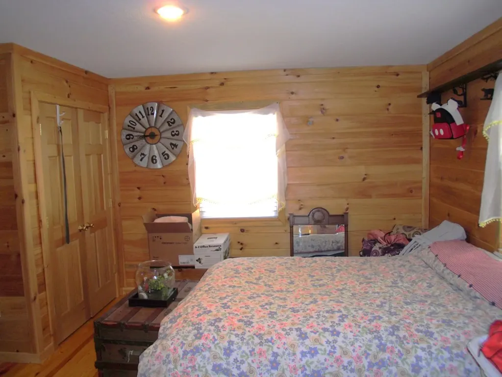 1225 Louvaine Road Jamestown TN 38556