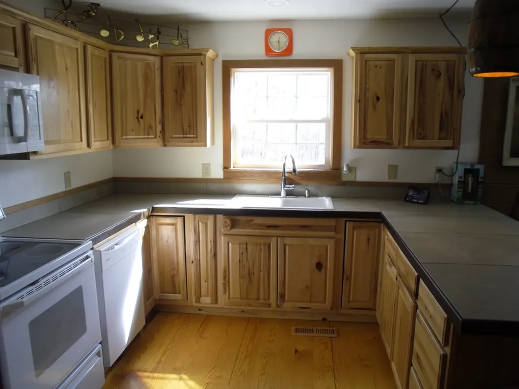 1225 Louvaine Road Jamestown TN 38556