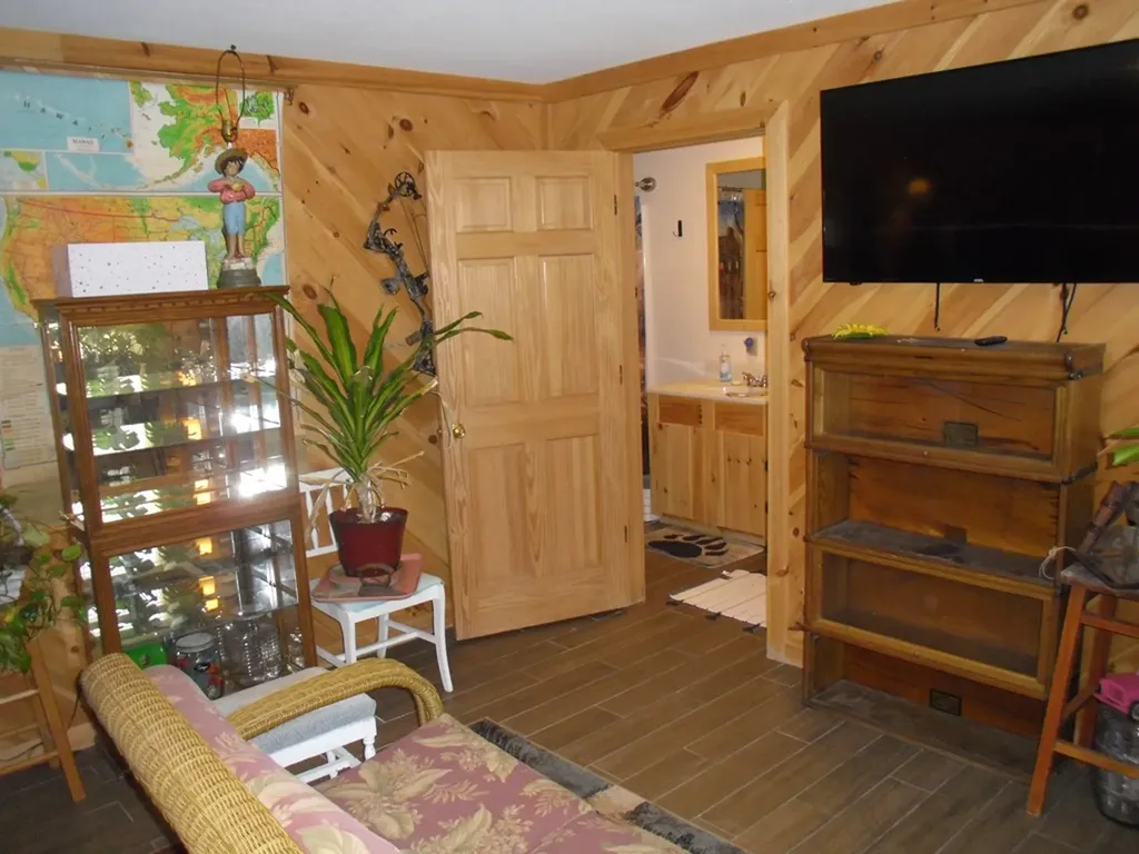 1225 Louvaine Road Jamestown TN 38556