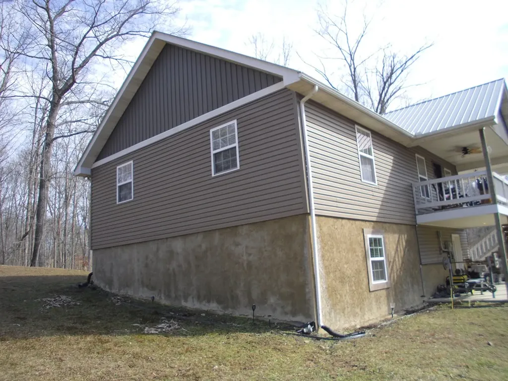 1225 Louvaine Road Jamestown TN 38556