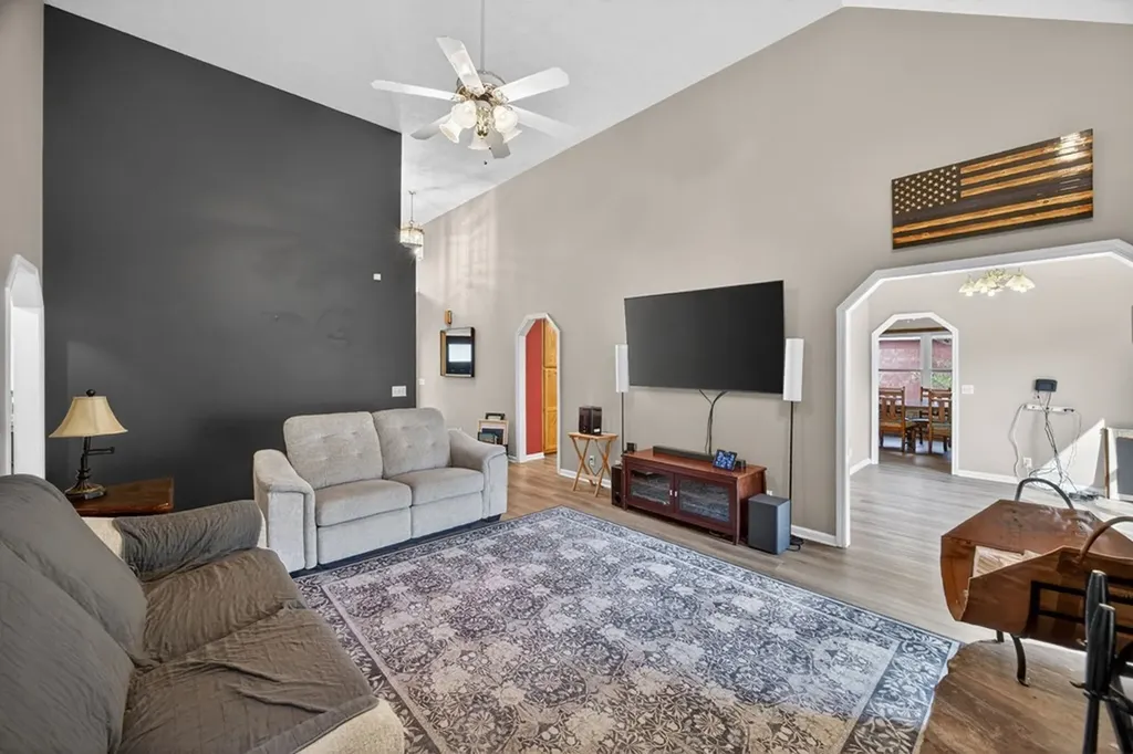 998 River Bend Drive Cookeville TN 38506