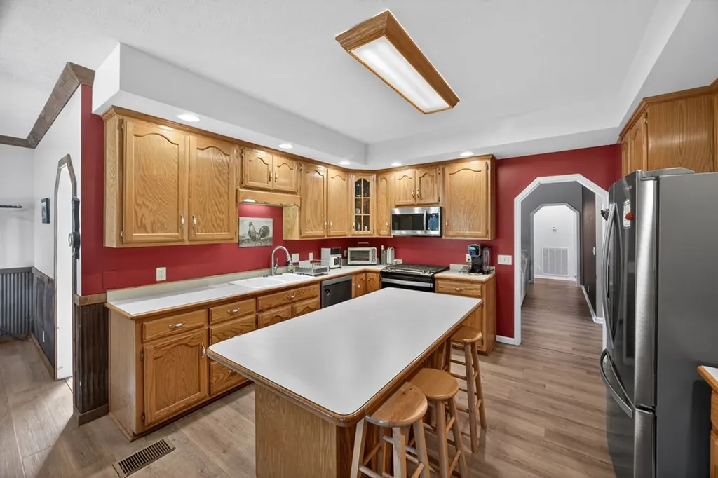 998 River Bend Drive Cookeville TN 38506