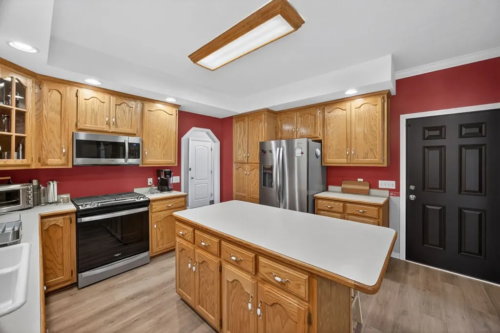 998 River Bend Drive Cookeville TN 38506