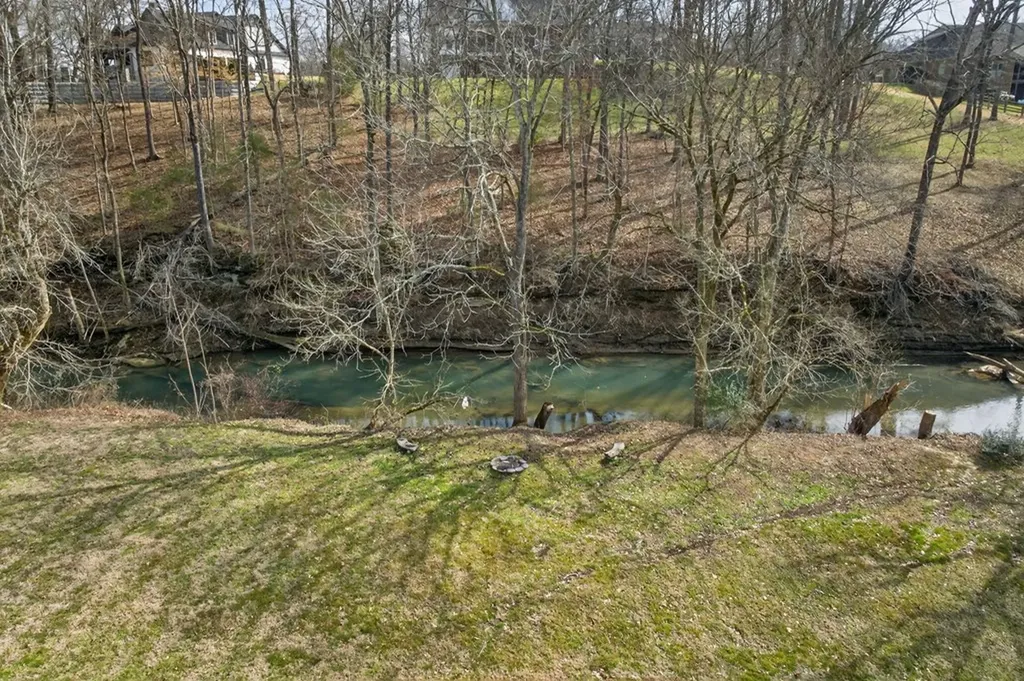 998 River Bend Drive Cookeville TN 38506