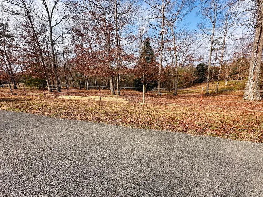 4.90 Ac Rockview Road Jamestown TN 38556