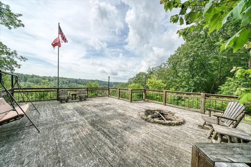 101 Dakota Lane Spencer TN 38585