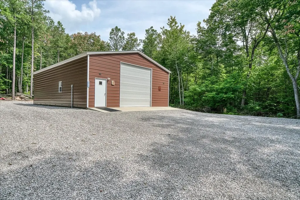 101 Dakota Lane Spencer TN 38585