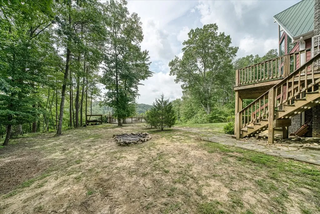 101 Dakota Lane Spencer TN 38585