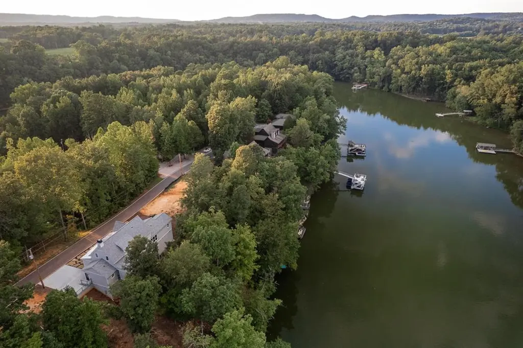 300 Chandler Road Doyle TN 38559