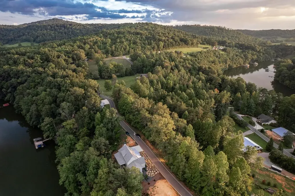 300 Chandler Road Doyle TN 38559