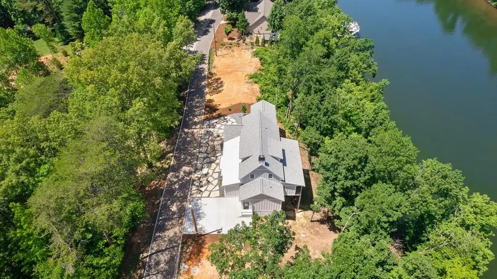 300 Chandler Road Doyle TN 38559