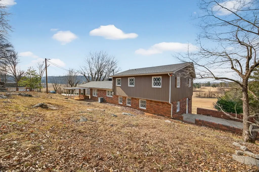 461 Baker Mountain Road Sparta TN 38583