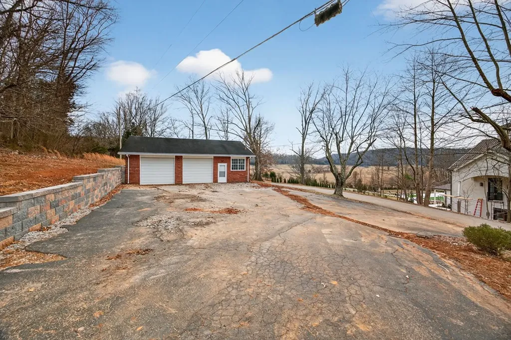 461 Baker Mountain Road Sparta TN 38583