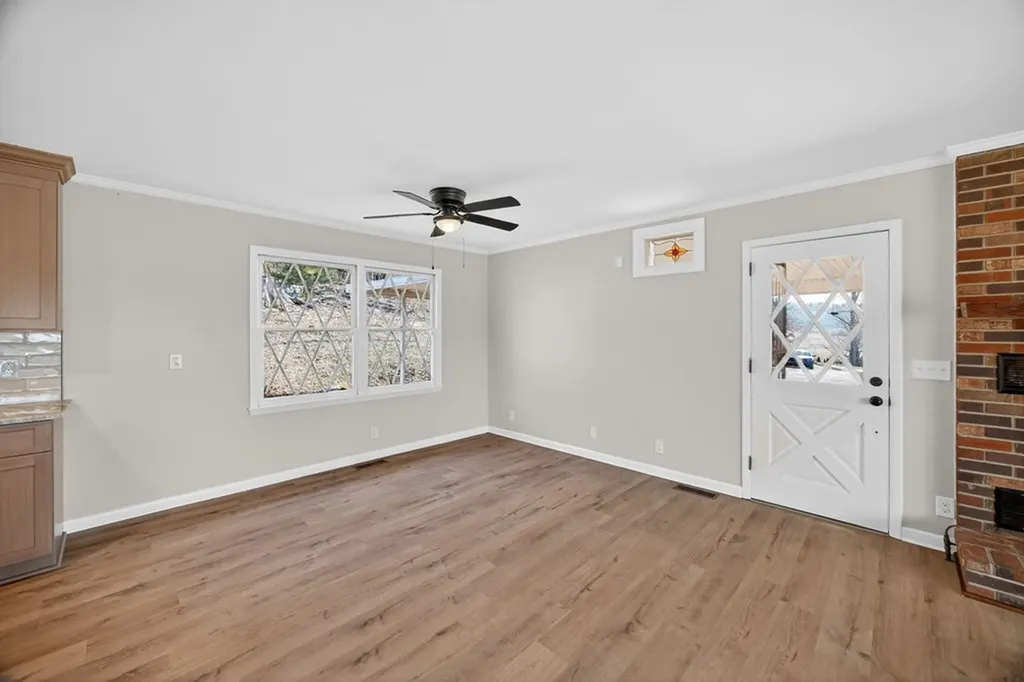 461 Baker Mountain Road Sparta TN 38583