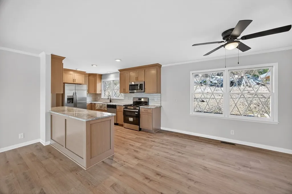 461 Baker Mountain Road Sparta TN 38583