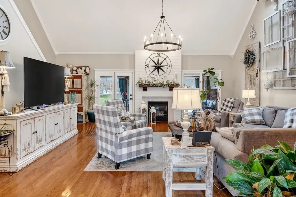 936 N Plantation Drive Cookeville TN 38506