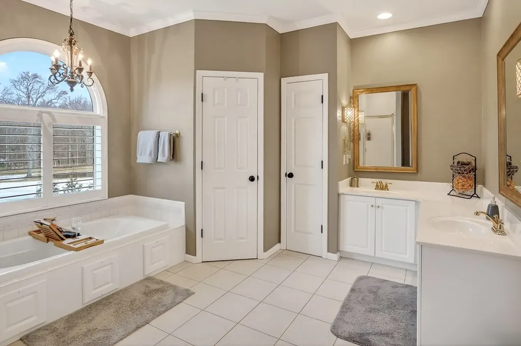 936 N Plantation Drive Cookeville TN 38506