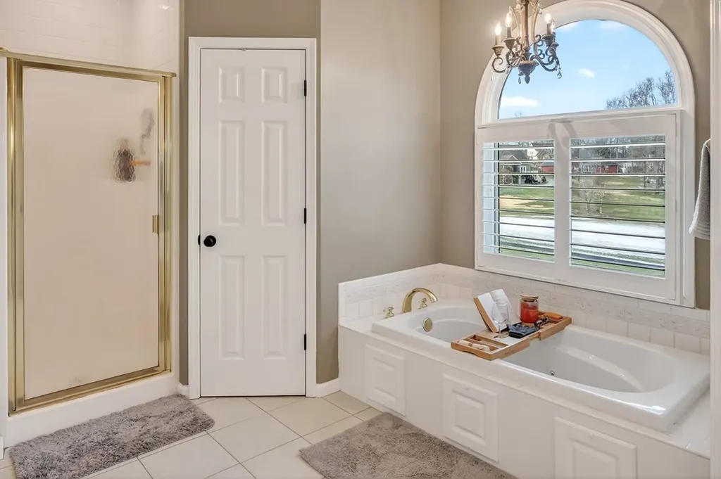 936 N Plantation Drive Cookeville TN 38506