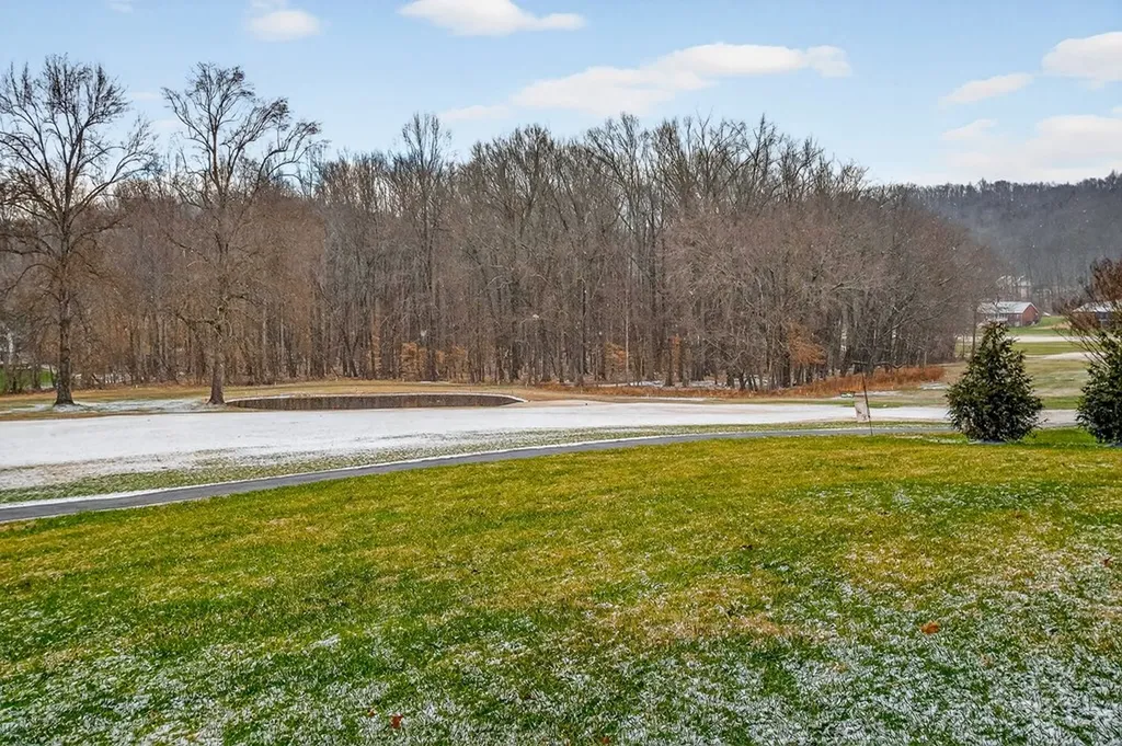 936 N Plantation Drive Cookeville TN 38506