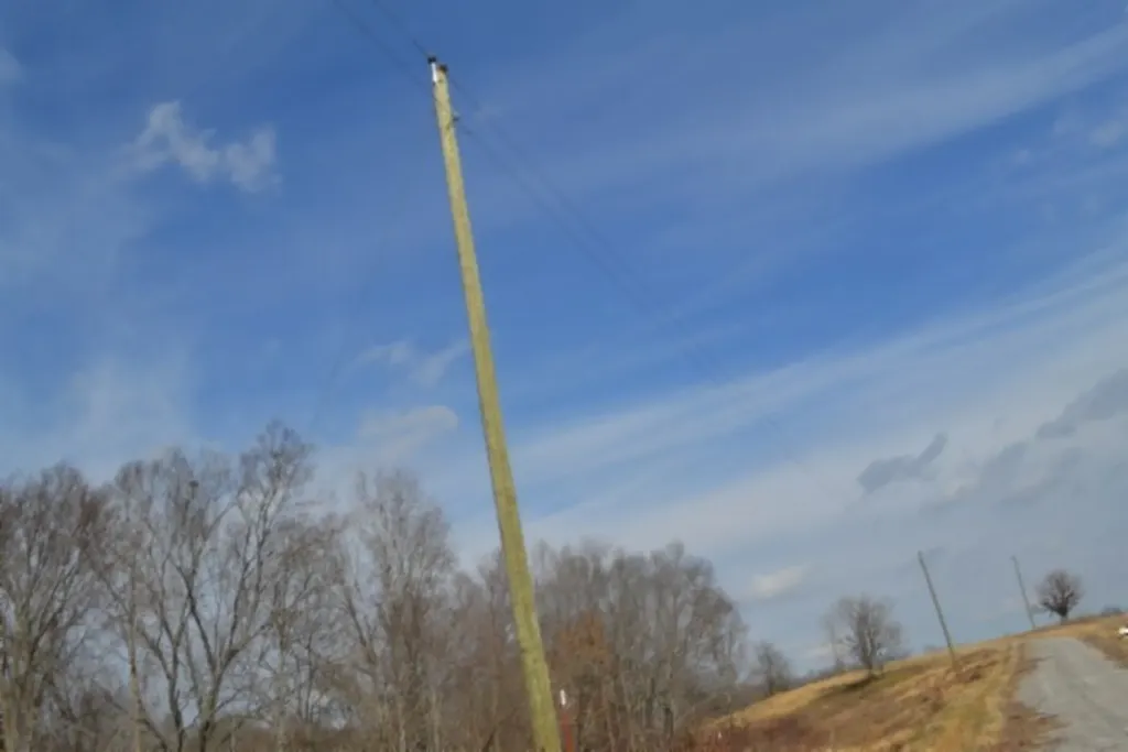 4.13AC Hush Hollow Lane Baxter TN 38544