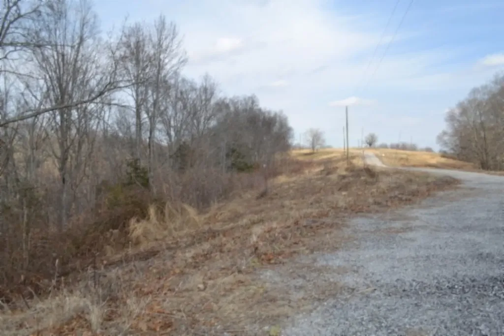 4.13AC Hush Hollow Lane Baxter TN 38544