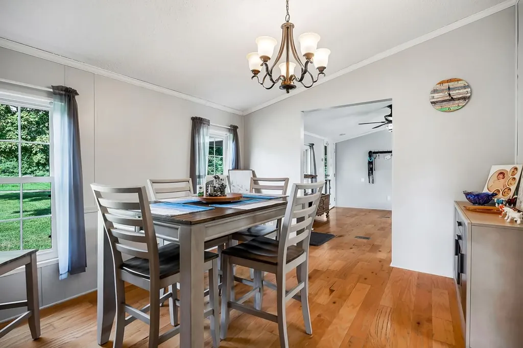 227 Bar Road Baxter TN 38544