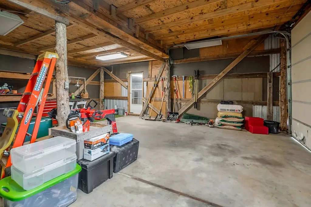 227 Bar Road Baxter TN 38544