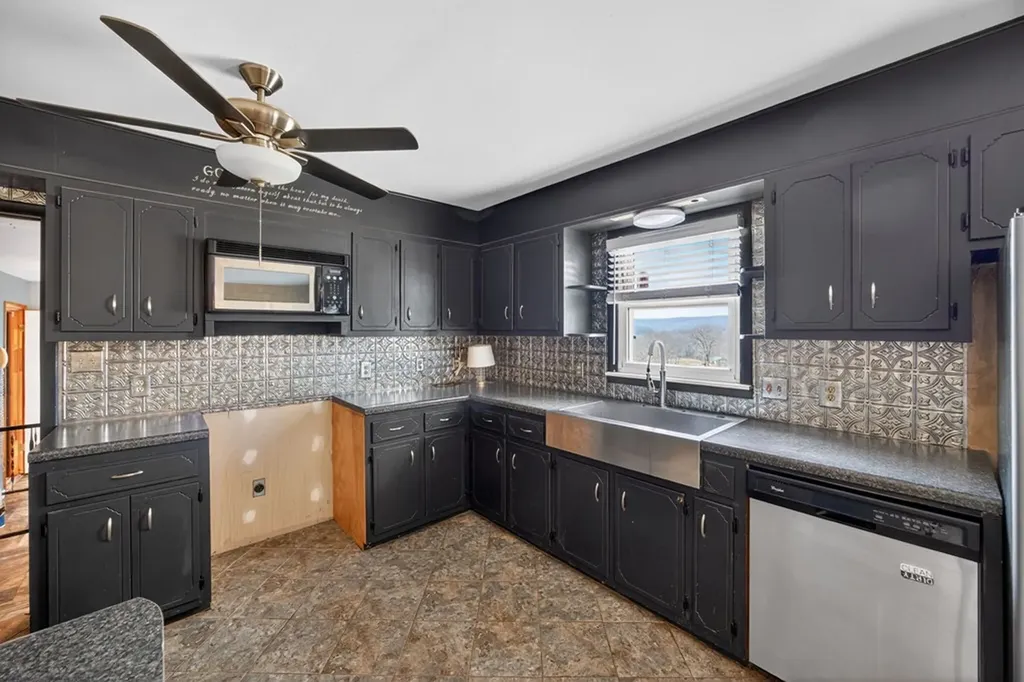 245 Joe D Coffee Road Monroe TN 38573