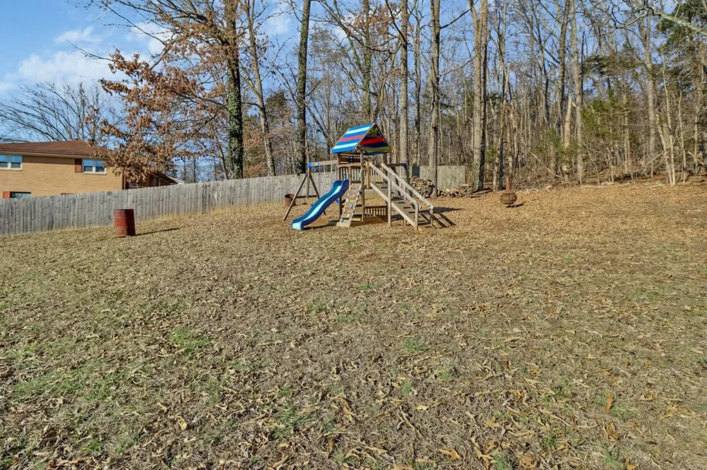 400 Woodland Street Livingston TN 38570